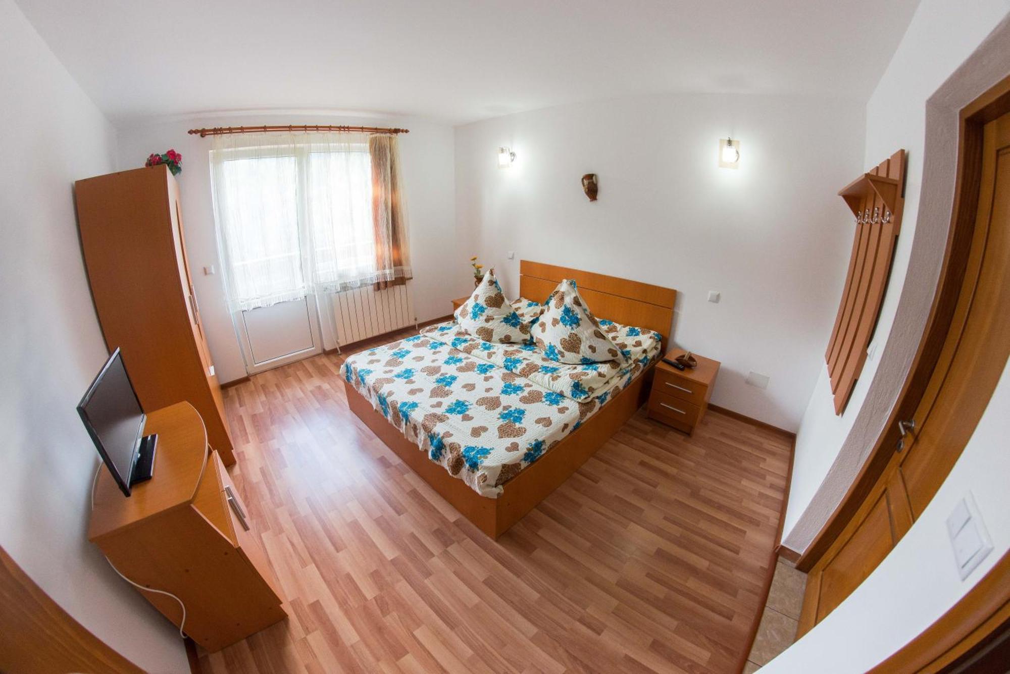 Casa Andreea Hotel Sucevita Room photo